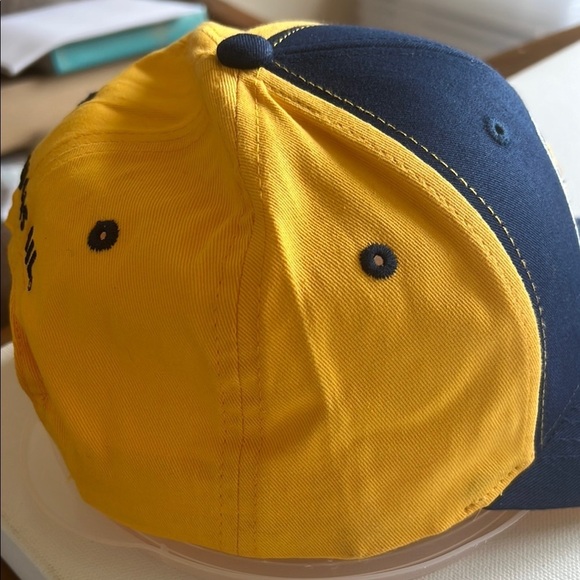 NWOT Main Gate Indiana Pacers Lucas Oil Blue & Gold Snapback Hat Cap (D1) - Picture 4 of 6